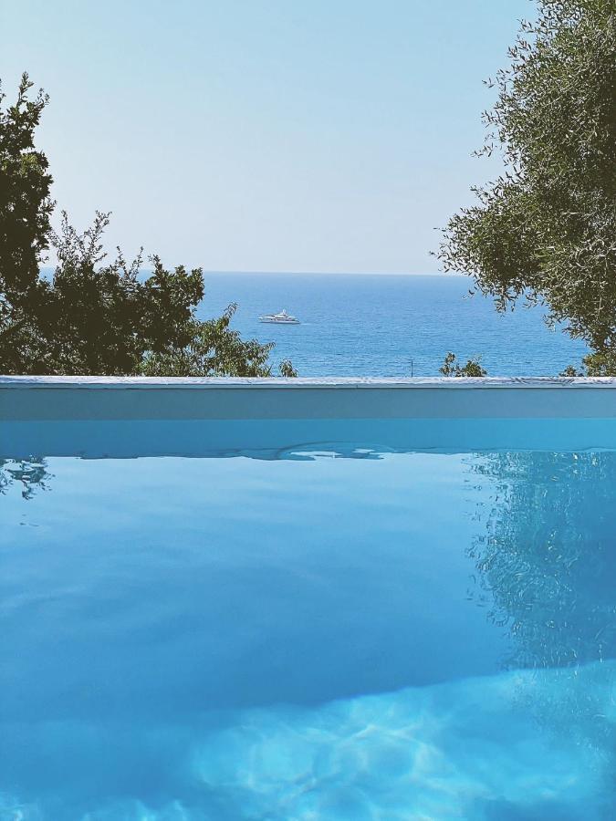 Bed and Breakfast La Casa Del Nespolo Capo dʼOrlando Exterior foto
