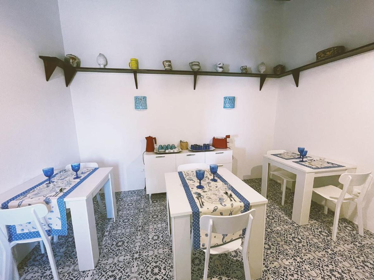 Bed and Breakfast La Casa Del Nespolo Capo dʼOrlando Exterior foto